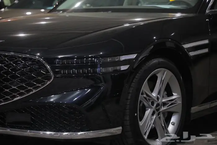 جينيسس G90 فل كامل بانوراما جلد ستة سلندر موديل 2025 7