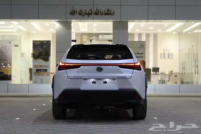 لكزس - UX300 خليجي هايبرد - 2025 - فل كامل- 15