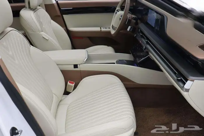 هيونداي - ازيرا - 2025 17