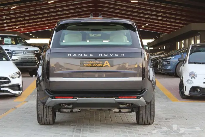 رينج روفر اوتوبيوقرافي2025 ضمان الناغي صيانة مجانية 60 الف 3