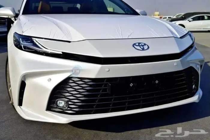 تويوتا-كامرى -لومير- هايبرد 2025-سعودى -بطاقه 9