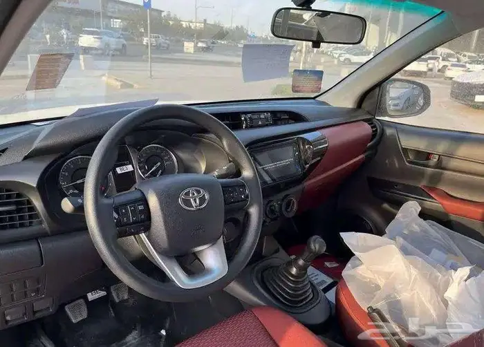 هايلوكس غمارة GLX بنزين 2025 6