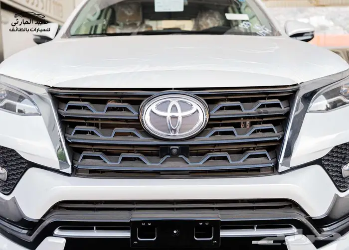 تويوتا فورتشنر VX3 فل كامل 2025 ب 172.500 (شامل الضريبة) 2