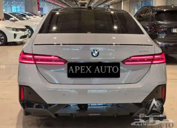 BMW 520 i mkit Sport Special Edition 2025 عرض نادر 3