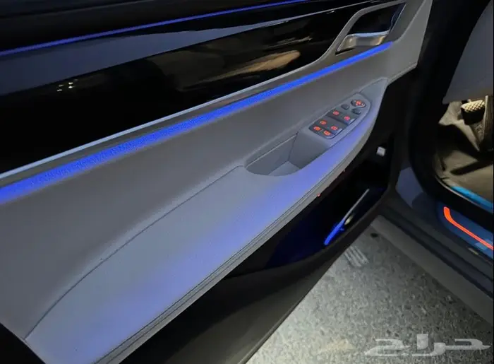 للبيع BMW 730 Li ممشى 60 الف موديل 2020 نظيف جدا 25