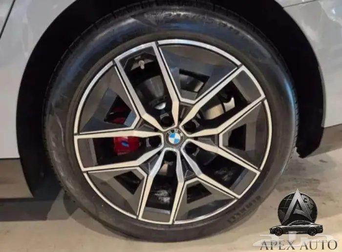 BMW 520 i mkit Sport Special Edition 2025 عرض نادر 4