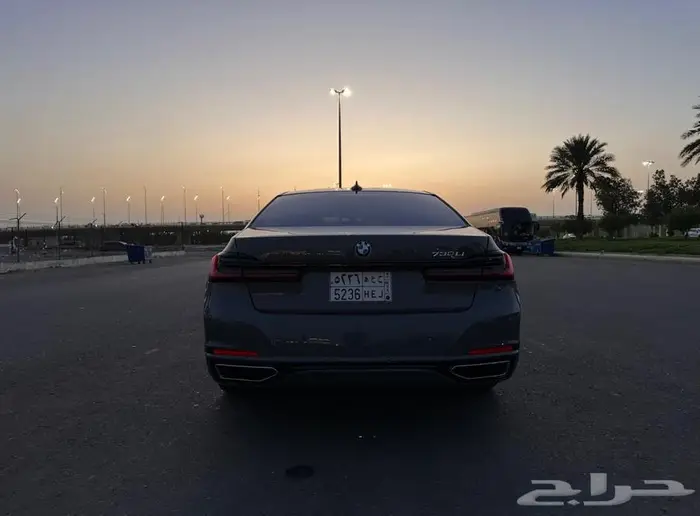 للبيع BMW 730 Li ممشى 60 الف موديل 2020 نظيف جدا 2