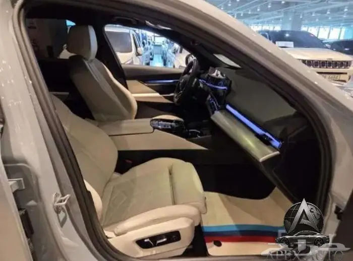 BMW 520 i mkit Sport Special Edition 2025 عرض نادر 10