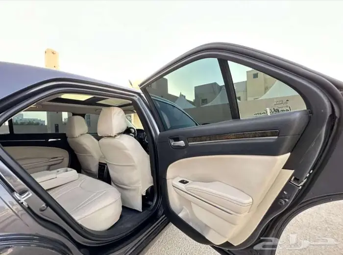 للبيع كرايسلر 20