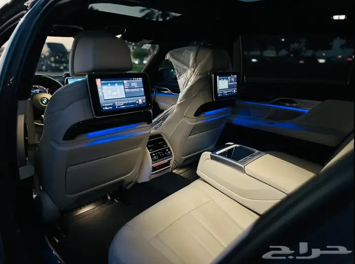 للبيع BMW 730 Li ممشى 60 الف موديل 2020 نظيف جدا 23