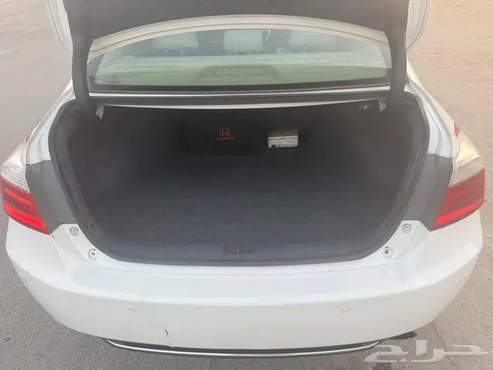 هوندا اكورد 2014 نظيفه ماشاء الله 8