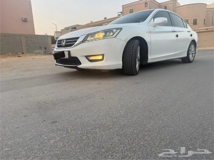 هوندا اكورد 2014 نظيفه ماشاء الله 3