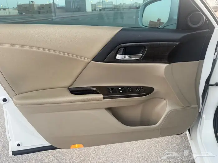 هوندا اكورد 2014 نظيفه ماشاء الله 16