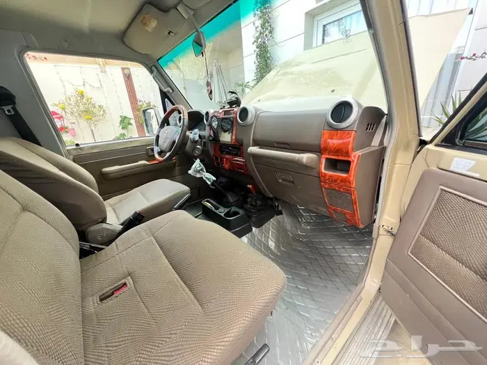 للبيع جيب شاص 2015 اقر الإعلان 8