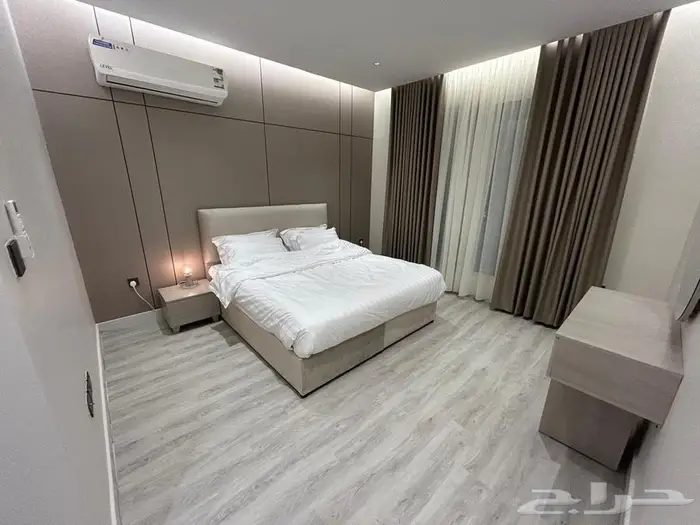 شقه للايجار حي الجسر 3