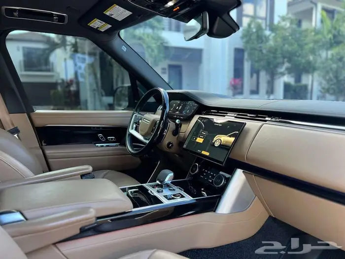 2023 Land Rover Range Rover SE LWB 7-Passenger 6