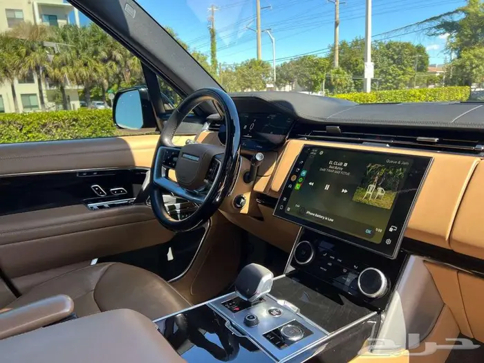 2023 Land Rover Range Rover SE LWB 7-Passenger 7