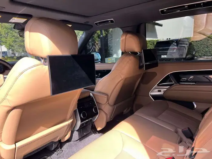 2023 Land Rover Range Rover SE LWB 7-Passenger 12