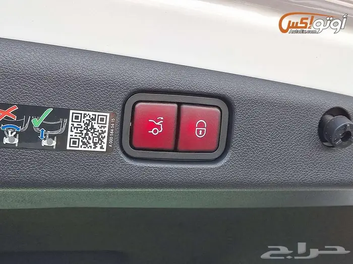 2025 مرسيدس E350 17