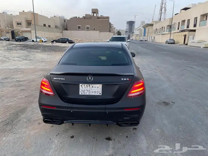 مرسيدس E400 موديل 2017 13
