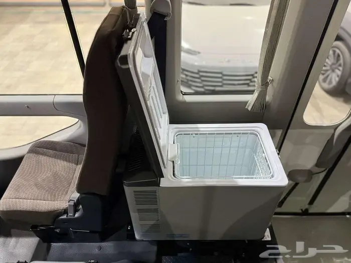 باص كوستر ديزل توماتيك 2025 بااقل الاسعار 8