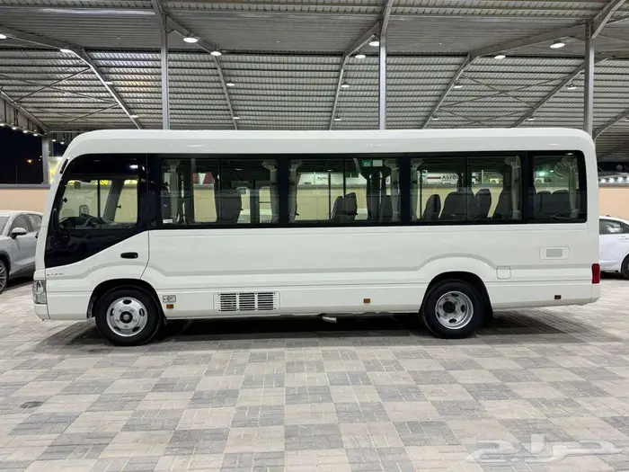 باص كوستر ديزل توماتيك 2025 بااقل الاسعار 3