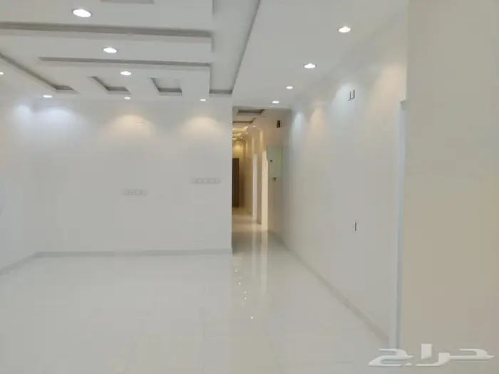 للبيع شقه في أبها حي البديع 9