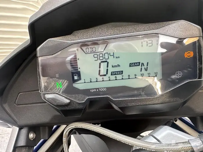 للبيع دباب BMW ادفنشر 310 10