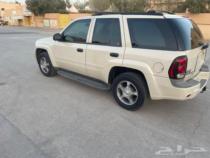 للبيع بليزر مخزن شبه وكاله 2009 8