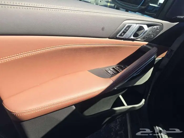 2025 BMW X6 XDRIVE40I 12