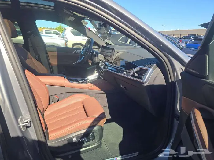 2025 BMW X6 XDRIVE40I 9