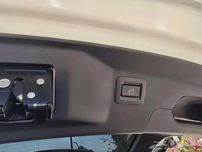 جيب مازدا cx9 أعلى فئة سكنجر(ممشى قليل) 17