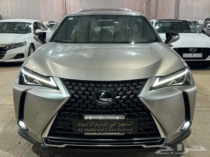 لكزس UX موديل 2021 سعودي بحالة الوكالة 0