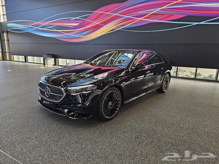 مرسيدس - E 200 - 2026 - اصفار - 3 شاشات - جديدة - ضمان 1