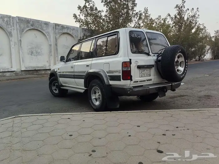 لاندكروزر 1996 VXR فل كامل 4