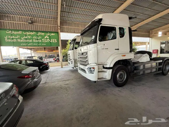 شاحنة سينو ترك HOWO NX440 4X2 اوتوماتيك موديل 2025 5