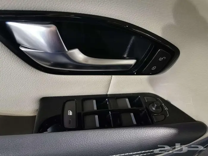 لاند روفر ايفوك ممشى قليل 2018 Land Rover Evoque 17