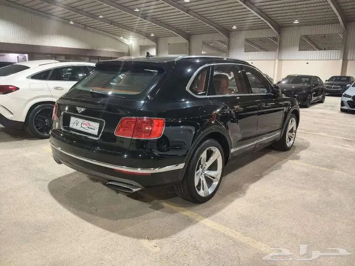 بنتلي بنتياقا موديل 2019 سعودي بدى وكالة 12