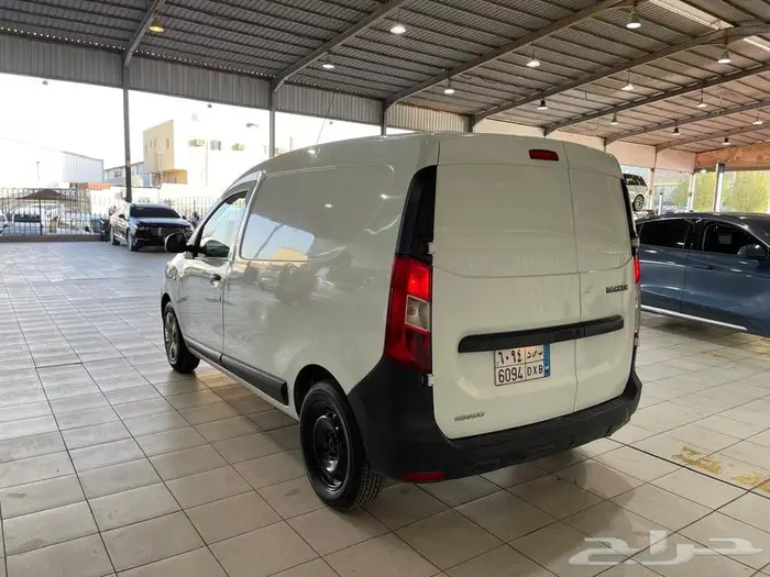 للبيع مجموعة فان دوكر 2022 9