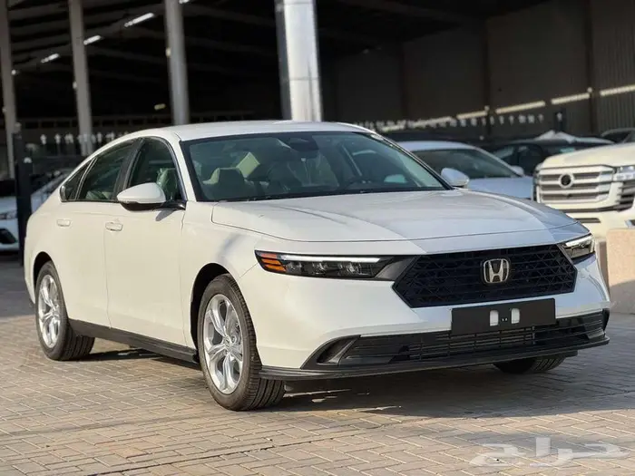 هوندا اكورد LX استاندر موديل 2025-عرض خاص 1