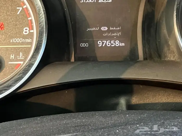 كامرى 2022 سعودي ماشيه 97 الف 3