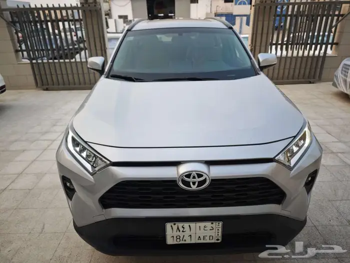 تويوتا راف فور 2019 بحاله الجديد جميع الصيانات بالوكالة 6