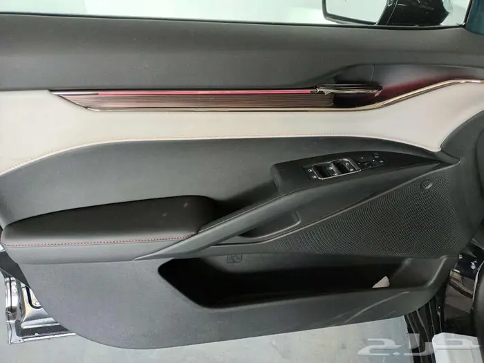 عرض خاص فورد تورس تيتانيوم موديل 2026 7