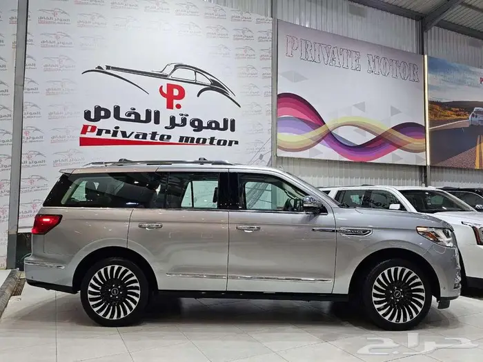 لنكولن نافيجتور فل كامل اعلى فئة 2021 10