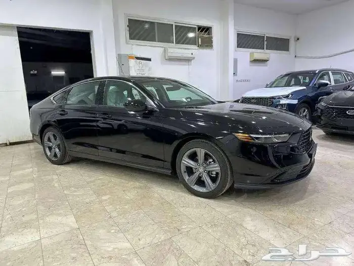 هوندا اكورد نص فل موديل 2025 - HONDA ACCORD 4