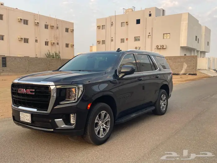 يوكن 2024 طويل ملكي 1