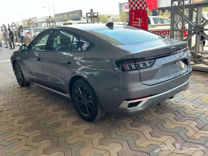 فورد تورس امبيانتي سعودي 2026 5