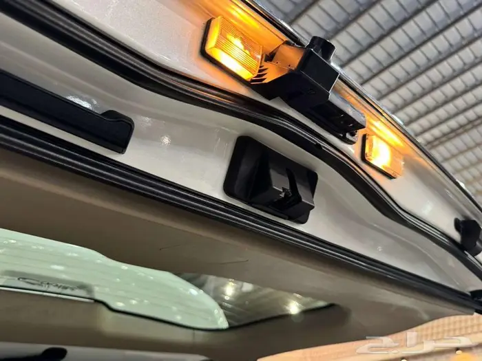 للبيع لاندكروزر GXR-3 2011 فل ابشن سعودي فئة 60 عام 81