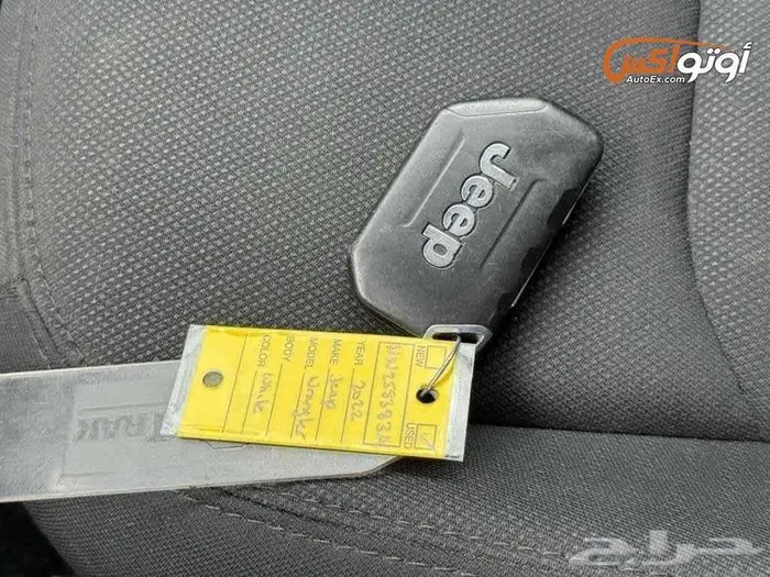 2022 جيب رانجلر سبورت 18