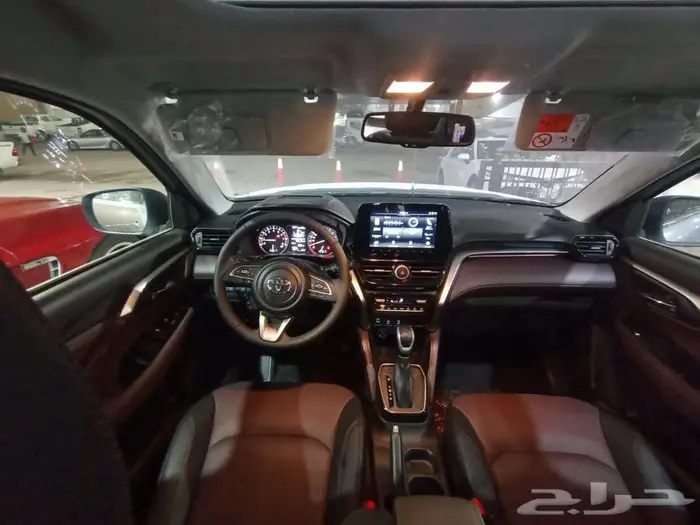 تويوتا اوريان كروزر 17